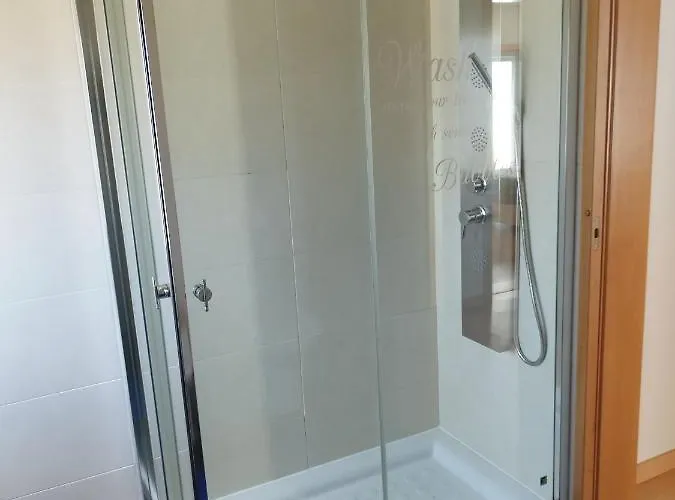 Sunset Street House 펜션 *