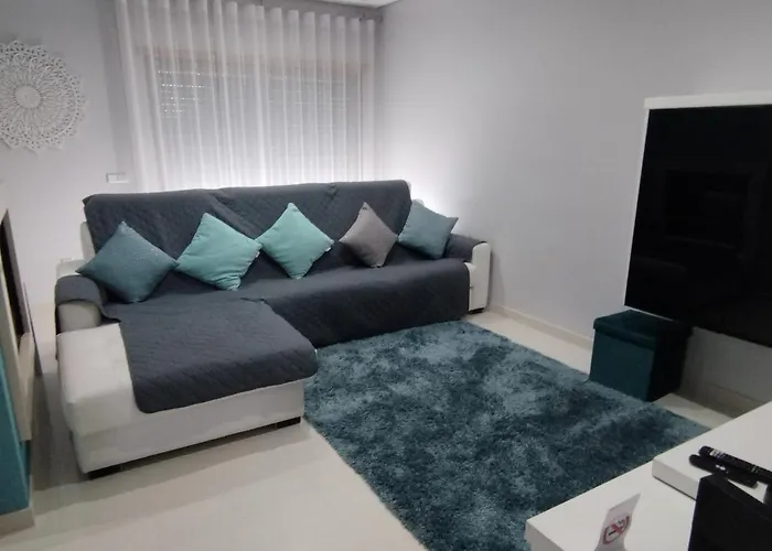 Sunset Street House * לוריניה